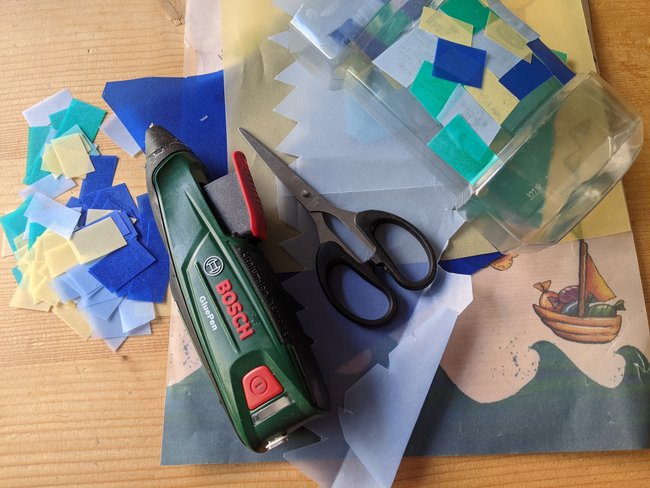 Laterne basteln aus Plastikflaschen