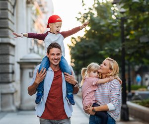 Psychologie: 7 unbewusste Erziehungsmuster, die deine soziale Klasse sofort entlarven