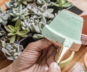 Tontöpfe bemalen: 10 originelle Ideen