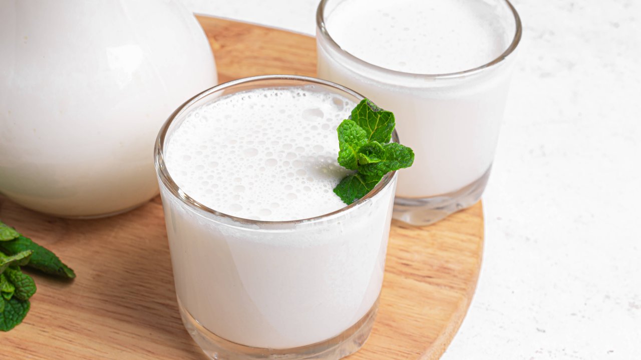 Buttermilch ist gesund und beliebt.