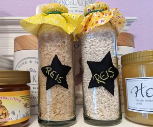 Nachhaltig schön: Diese 7 DIYs mit Glasflaschen sind echte Hingucker